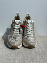 Lataa kuva Galleria-katseluun, Tamaris Comfort Beige Lenkkarit