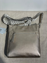 Lataa kuva Galleria-katseluun, Gabor pronssi tilava laukku