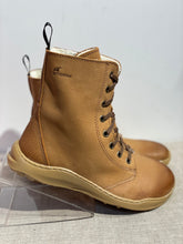 Lataa kuva Galleria-katseluun, Paljasjalka ruskeat maiharit